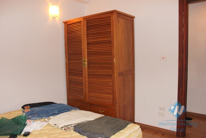 Luxury apartment for rent with 2 bedrooms in Au co st, Tay Ho, Ha Noi